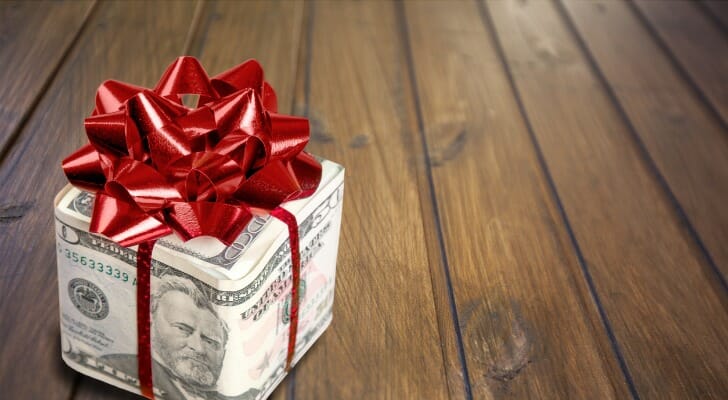 Connecticut Gift Tax: All You Need To Know - Smartasset