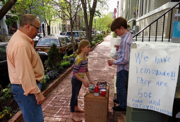 Kids running a lemonade stand on a sidewalk - Are You Ready to Be an Entrepreneur?