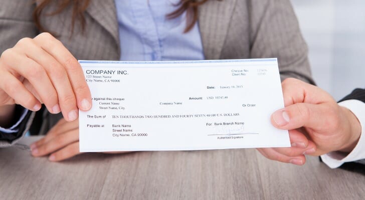 What Is a Cashier's Check, and Where Can You Get One?
