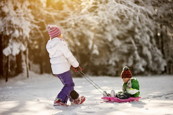 13 Super Fun (and Cheap!) Winter Activities