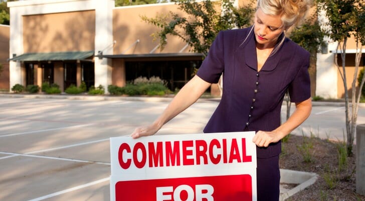 Commercial real estate agent