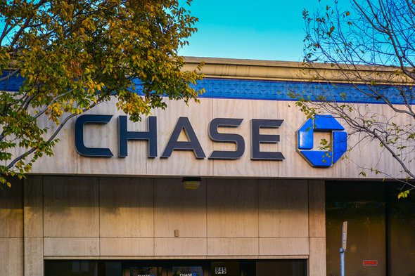 Is Chase Bank Better Than Bank Of America