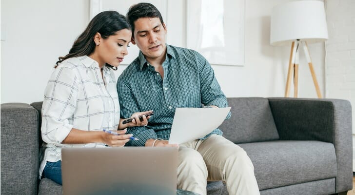 Couple uses Webull to doing their investing