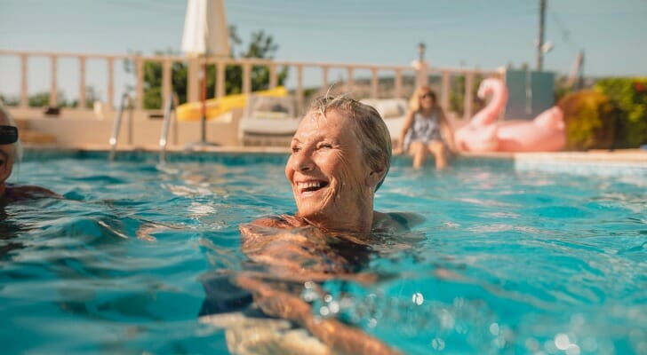 How to Retire Comfortably at 62