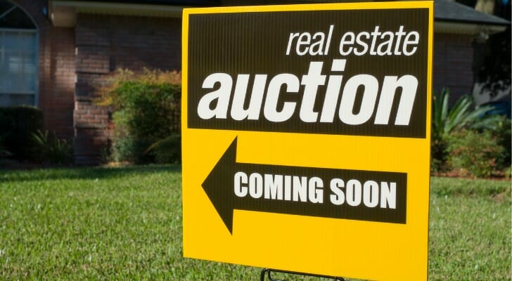 Real estate auction sign