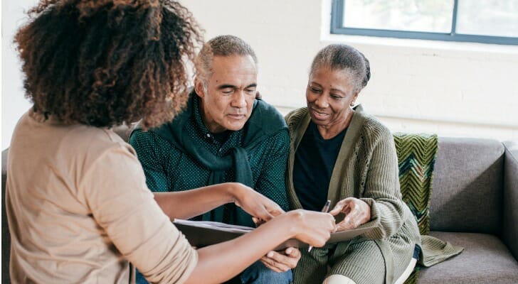 457(b) vs. 401(k) Plans What�s the Difference? SmartAsset