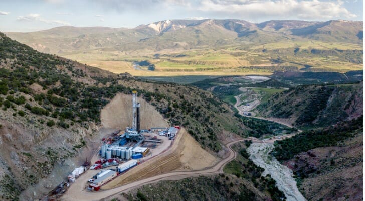 A petroleum drilling rig in Colorado