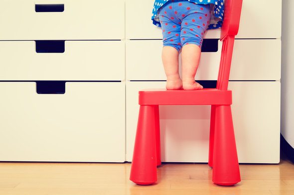 How to Decide Between Fixed Rate and Variable Rate Mortgages