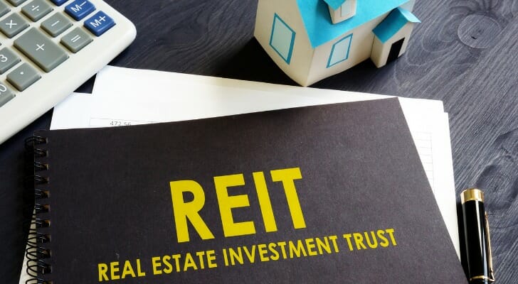 how invest in reits