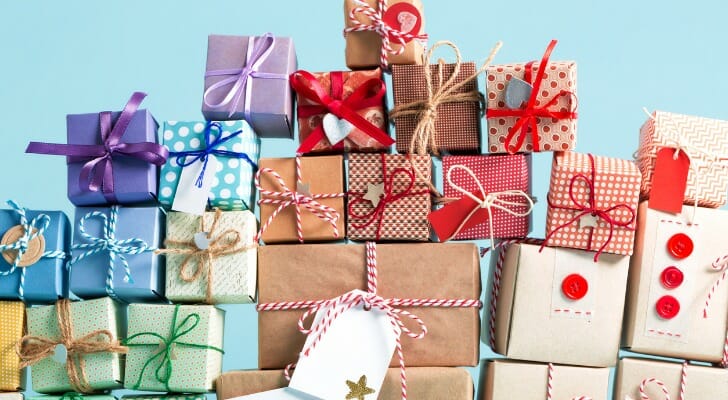 SmartAsset: What Is the Lifetime Gift Tax Exemption?