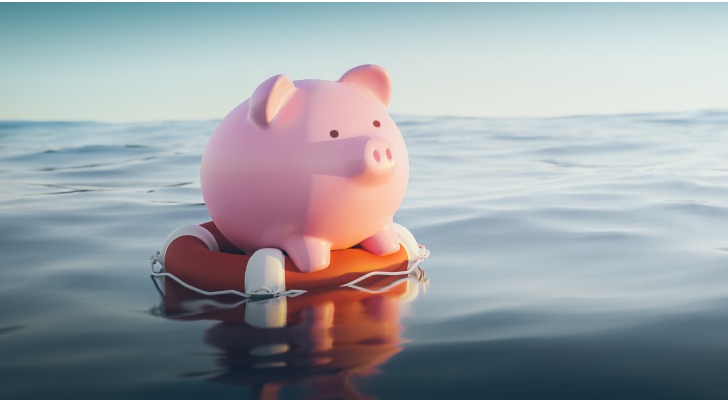 piggy-bank-on-lifebuoy-3d-render-SmartAsset
